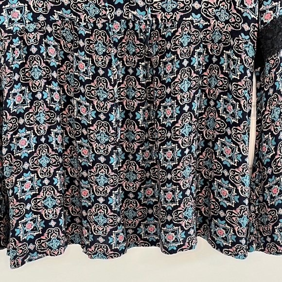 Hollister Boho Lace Floral Babydoll Top Bell Sleeve Size M Peasant Y2K Festival - Picture 4 of 13